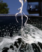 
How to Get Rid of Skunk Spray on Cars	