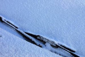 
Windshield Wipers Only Work on High Speed	