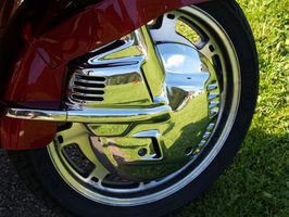 
How to Clean Chrome-Clad Wheels	